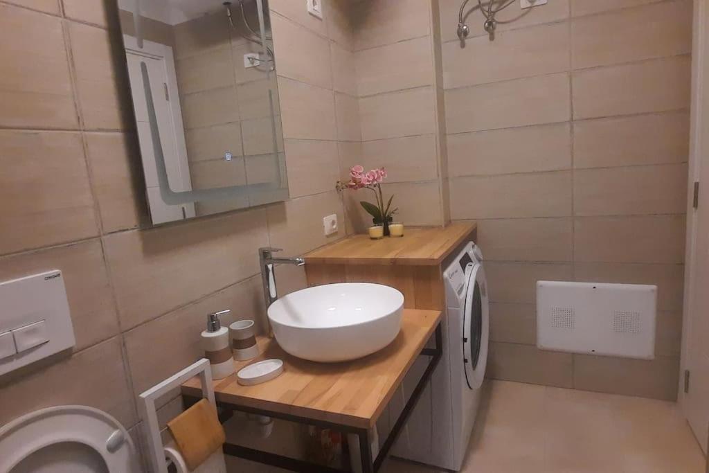 Flower Apartment Tirana Kültér fotó